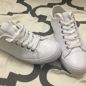 guess jaida sneakers